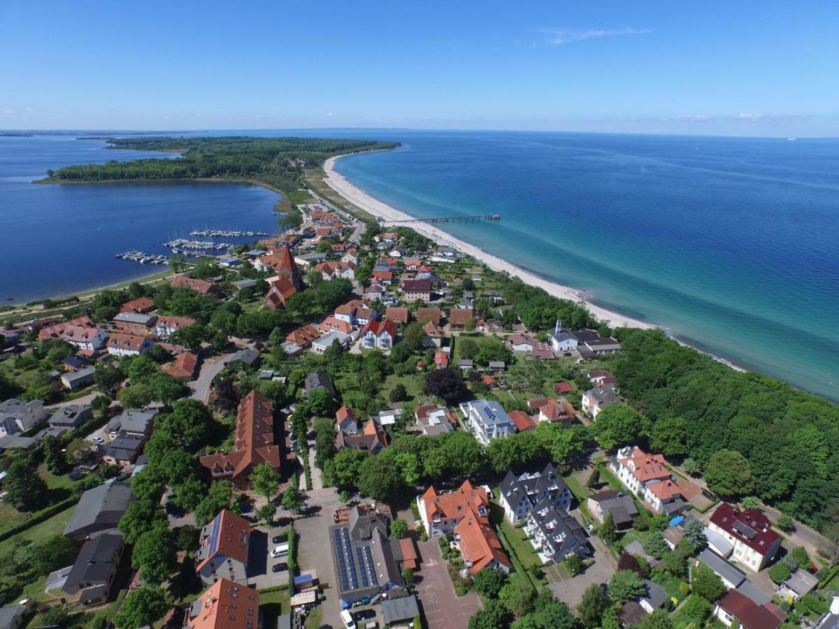 Traumhafte Wohnung Mit Sauna - 100M Vom Strand Rerik Bagian luar foto